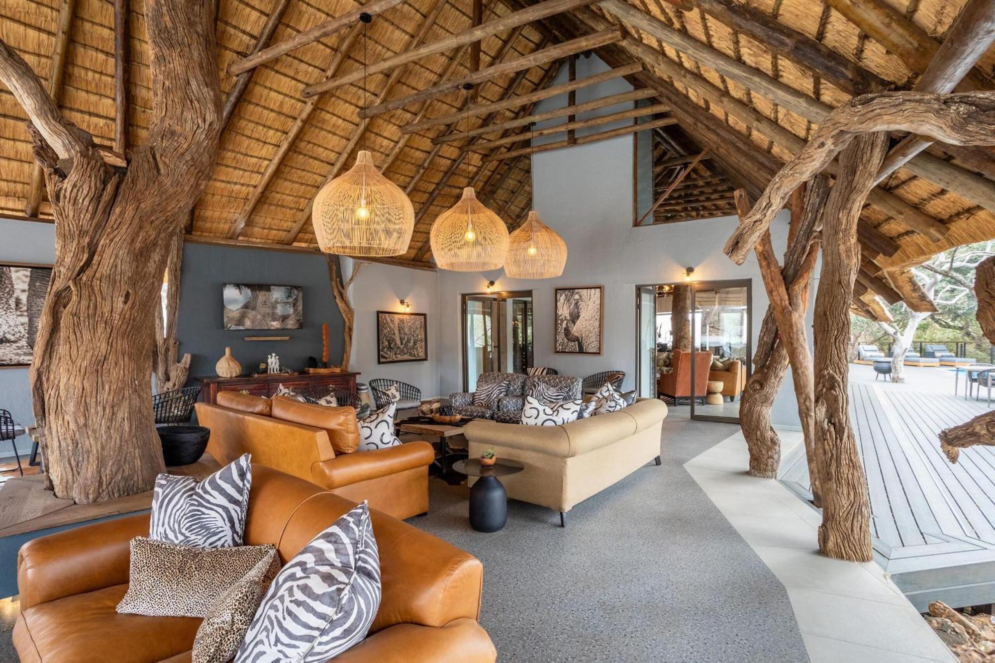 Tuningi Safari Lodge Мадікве-Ґейм-Резерв Екстер'єр фото