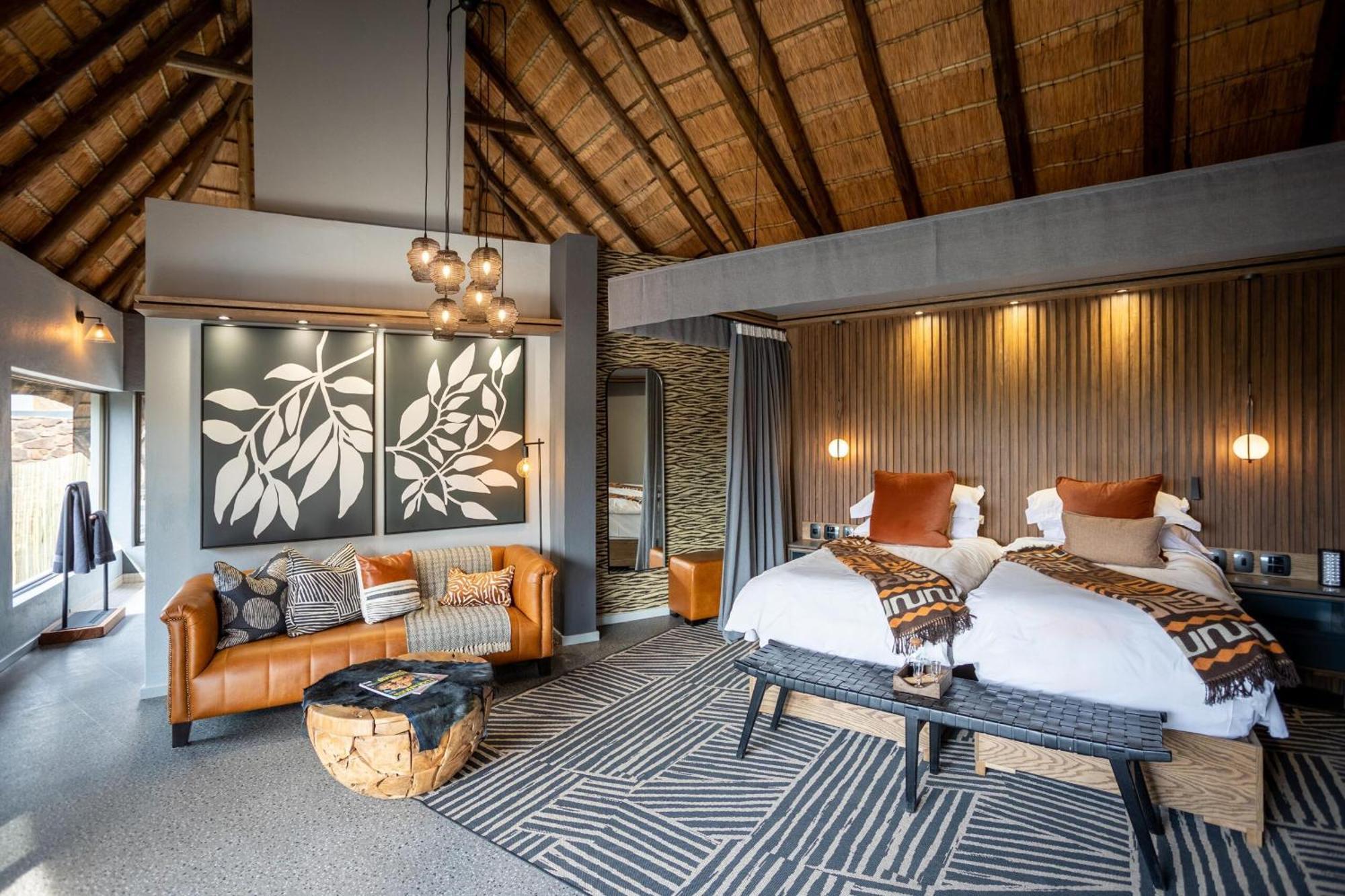 Tuningi Safari Lodge Мадікве-Ґейм-Резерв Екстер'єр фото